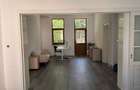 Spatiu comercial central de inchiriat/vanzare - 8