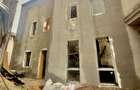 Casa la Unirii in curs de renovare - 1