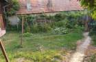 Casa cu gradina mare in Dostat , Alba