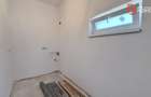 Comision 0% Duplex de vanzare, 5 camere despartit prin garaj - Mosnita Veche