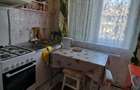 Apartament cu 3 camere semidecomandat în Brad - 2