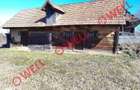 Casa de vanzare in Peteni! - 11