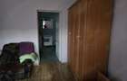 Vand casa Com Pietroasa-Bihor, sosea , central ter 2500 mp, dublu front, utilit.,gaz