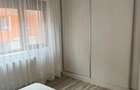 Apartament cu 3 camere semidecomandat în Central - 2