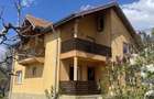 Casa cu etaj com Gropnita sat Bulbucani - 1