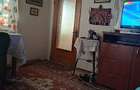 Casă cu 3 camere decomandat în Șuțești - 2