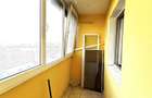 Ap. 2 camere , decomandat , etaj intermediar - Complex Studentesc