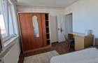 Caut colega de apartament - 1
