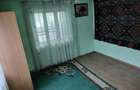 Casă cu 3 camere în Scăești