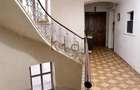 Apartament spatios cu 4 camere in inima orasului - 15