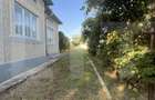 Casă din caramida, cu teren 5810 mp - Calinesti - 5
