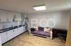 Apartament la prima inchiriere cu 2 camere in zona piata Cibin - 2