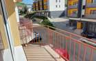 Persoana fizica, vand apartament 65 mp.(din care balcon 4 mp.) semidecomandat, in loc. Floresti, str