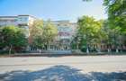 De vânzare apartament cu 4 camere și un loc de parcare, în Rogerius - 31