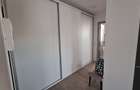 Apartament 2 camere de inchiriat( parcare inclusa)