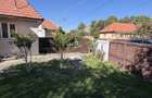 Casa la tara renovata, cu livada si gradina mare Podeni judet CLUJ