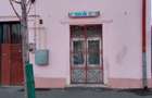 De vanzare casa pe strada Traian