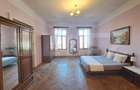 Apartament de vanzare, 6 camere, 182 mp, gradina comuna, Centrul Istoric Brasov - 2