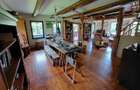 Casa structura autentica maramureseana Snagov la 200m DN1 Tancabesti - 12