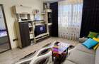 Vand apartament 3 camere complet mobilat si utilat, zona centrala!