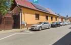 Casa ultracentrala cu 6 camere pentru investitii - 8