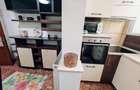 Inchiriez apartament 3 camere - 6