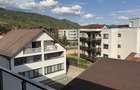 Bloc Nou, AP 3 camere, mobilat, parcare 400$/ luna Str. Victoriei 83L - 15