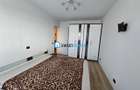 Apartament cu trei camere zona centrala - 4