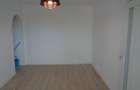 Apartament 2 camere renovat, termoteca ,baie cu geam, etaj 2 ,VLAICU