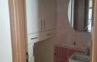 Apartament cu 3 camere decomandat în Runcu - 9