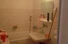 Inchiriez apartament 2 camere, decomandat - zona Mihai Bravu (langa Maternitate)