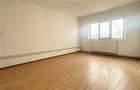 Apartament 4 Camere Decomandat, Etaj 2, Zona KM 4-5 - 2