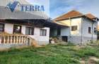 Casă și anexă gospodărească - Teren 2.700 mp - Coșești, Argeș
