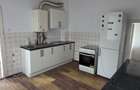 Casa de 3 camere, 130 mp., curte si gradina in zona Micro 1 - 7