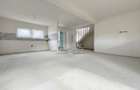 Casa tip duplex /Zona strazii Urusagului.