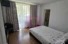 Vila de vanzare cu 8 camere ?i garaj in Busteni