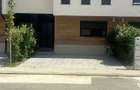 P.F! De vanzare casa insiruita in complexul Esq village 3 din mun.Iasi