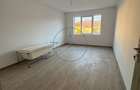 Apartament 2 camere, decomandat, etaj 4/4 , zona SENS