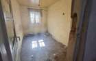 De vanzare casa batraneasca in comuna Horia,situata pe teren de 2156mp - 12
