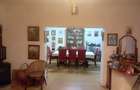 Casă cu 6 camere cu Teren 3100 Mp în Pișchia - 1