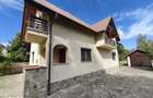 Casa 5 camere, zona ultracentrala, 1500mp teren, Radauti