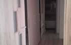 apartament 3 camere de inchiriat