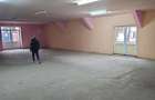 Spațiu comercial, de 300 mp, în Central - 4