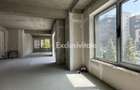 Spa?iu comercial ultracentral - prima inchiriere - 1
