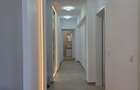 Vedere spre Mun?i & Confort , Apartament 3 camere, Casa Nobel Coresi - 7