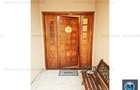 Casa cu 4 camere de vanzare, zona Lupeni, 259 mp #15444 - 15