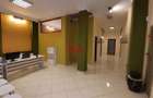 Spatiu comercial sau de birouri la parter de vila, la strada, compartimentabil!