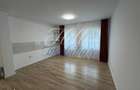 Apartament 3 camere, 70 mp, Sub Cetate - 1