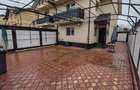 Casa cu 3 dormitoare, 3 bai, bucatarie mare, gradinita si scoala la 200m - 2