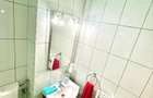 Proprietar vand apartament 4 camere decomandat cu 2 bai si 2 balcoane et 1 in Strand